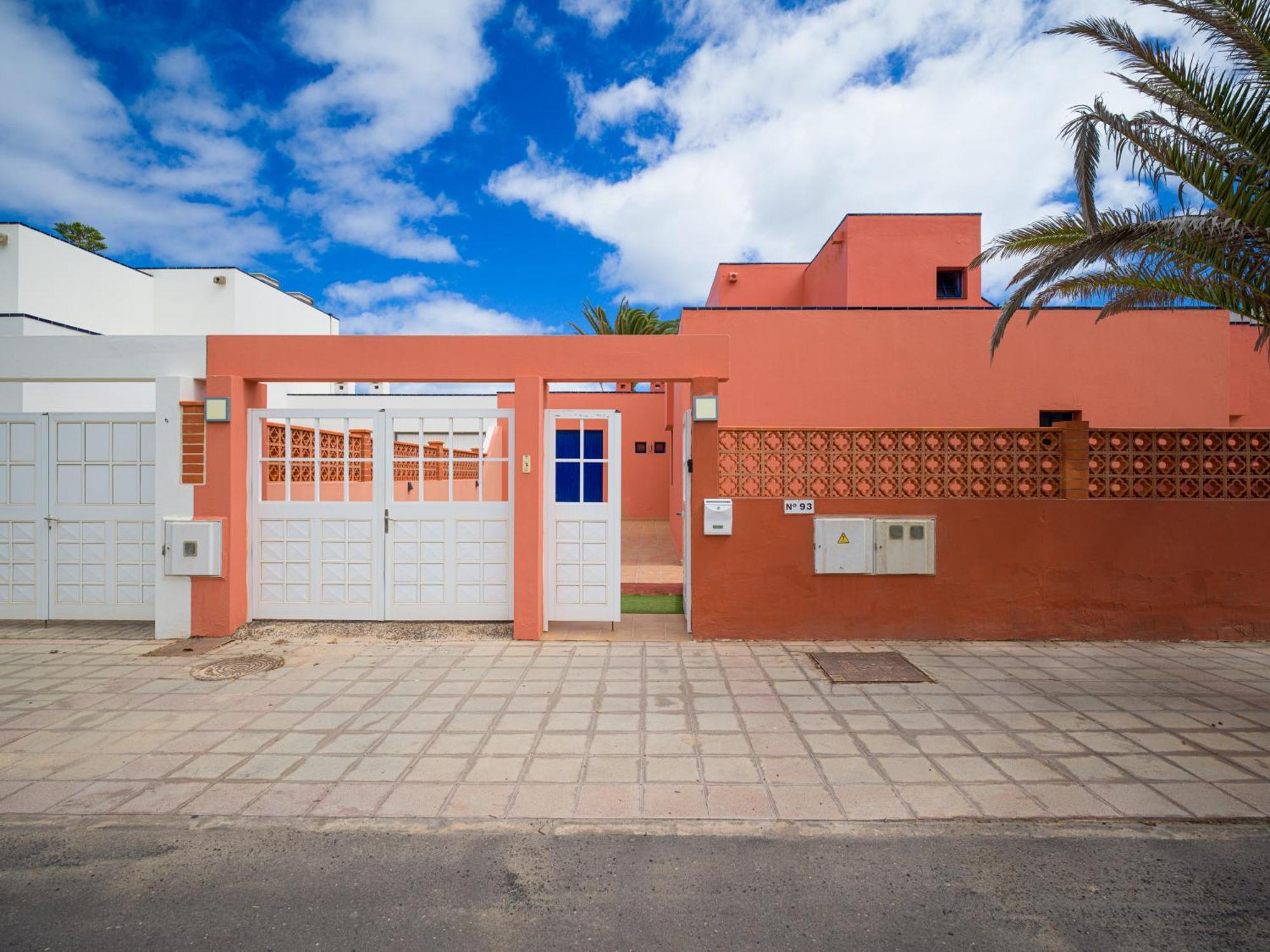 Long Beach By Canariasgetaway Corralejo Exterior photo