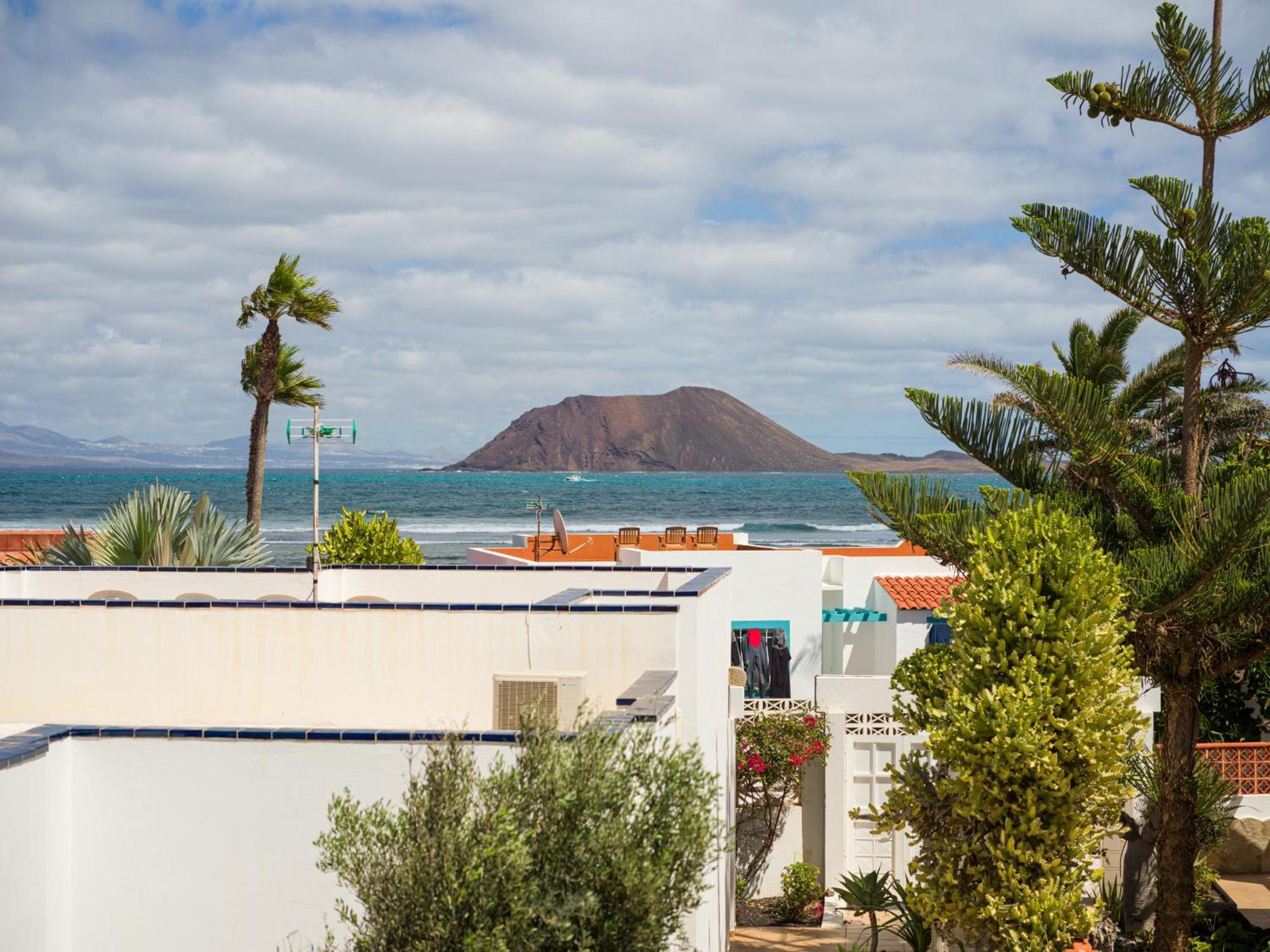 Long Beach By Canariasgetaway Corralejo Exterior photo